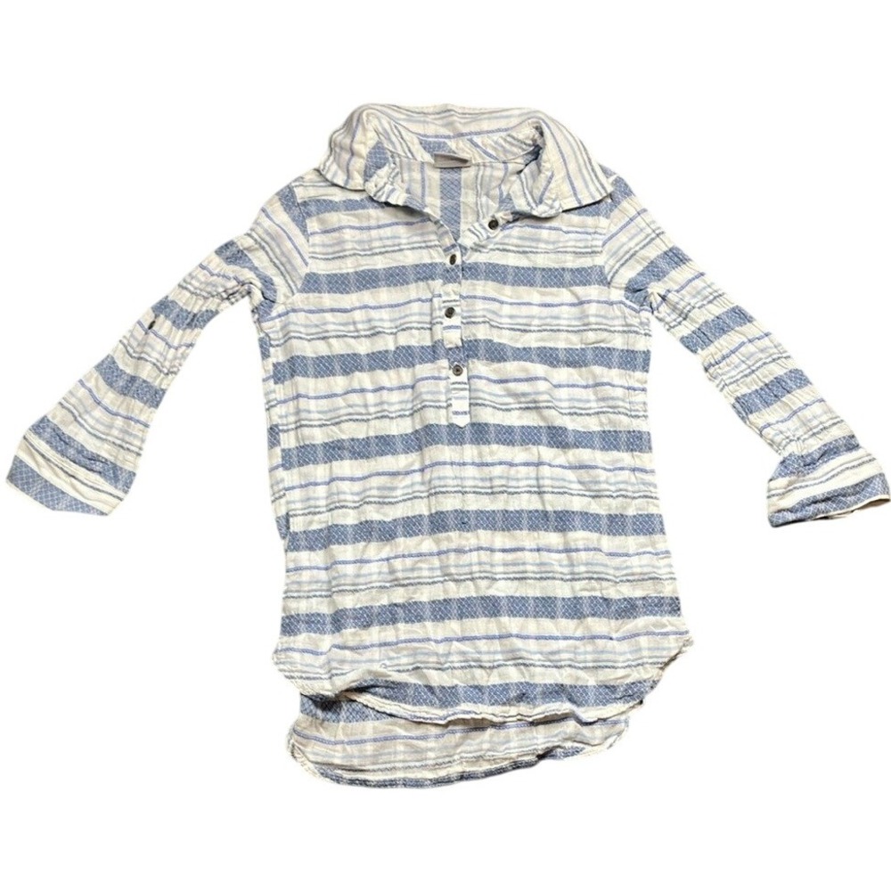 Columbia Women's Blue and White Striped Button-Down Shirt Cotton Small